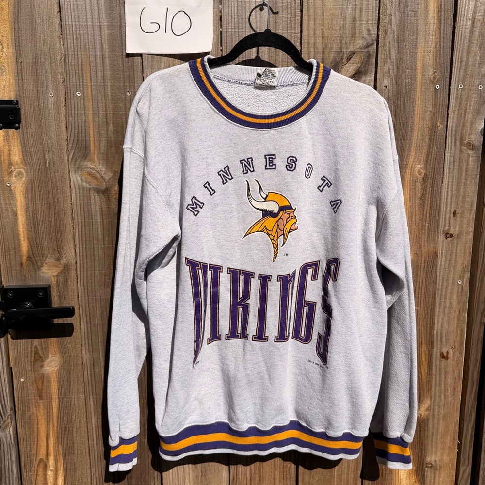 Vintage 1994 Minnesota Vikings Crewneck sweatshirt on a Nutmeg tag Size XL